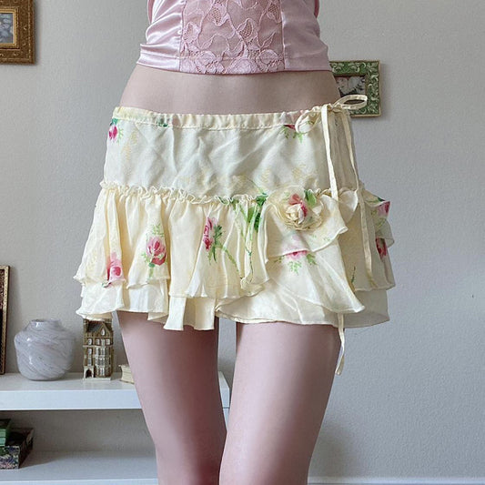 Holiday Flowers Stitching Tied Ruffled Low Waist Skirt Women