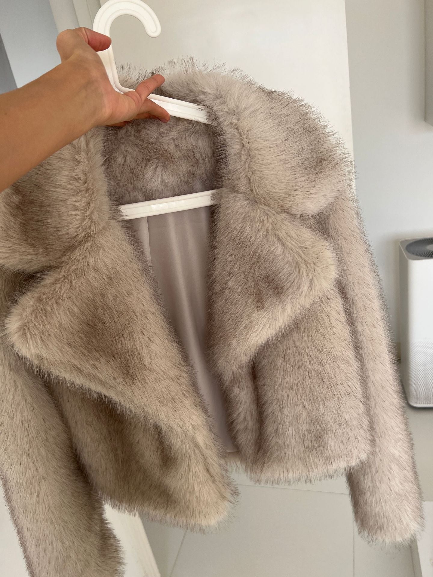 Women's Winter Large Lapel Short Artificial Fur Upper Garment